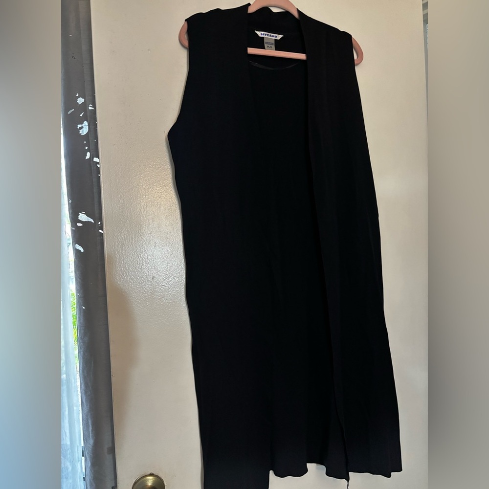 Black cardigan vest NWOT - Picture 1 of 2